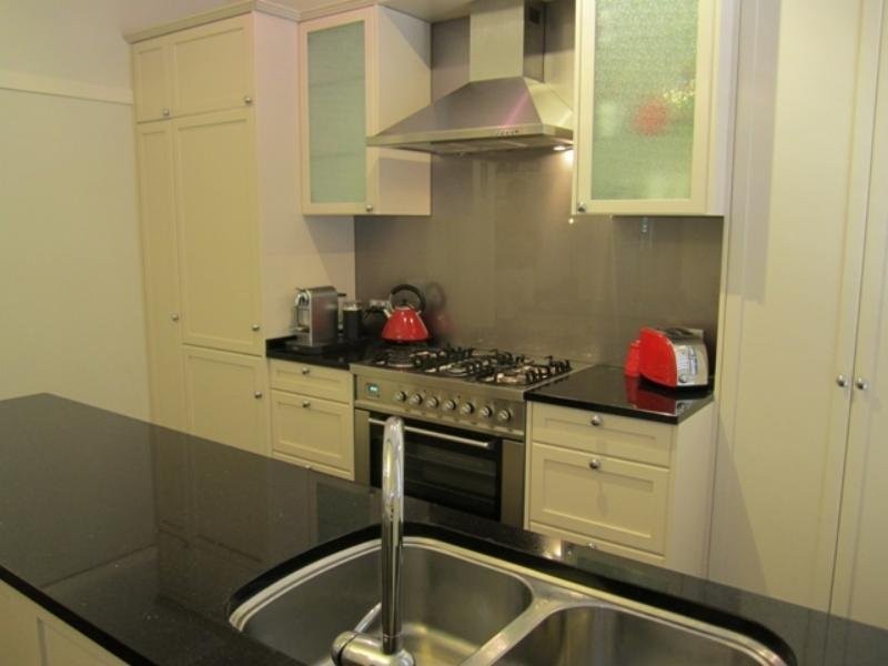 4/71 Hillside  Crescent, Hamilton QLD 4007