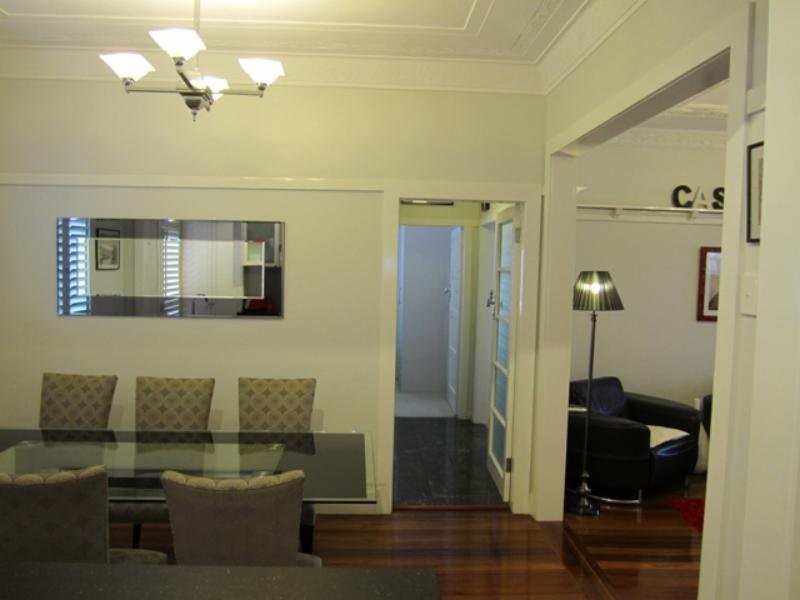 4/71 Hillside  Crescent, Hamilton QLD 4007