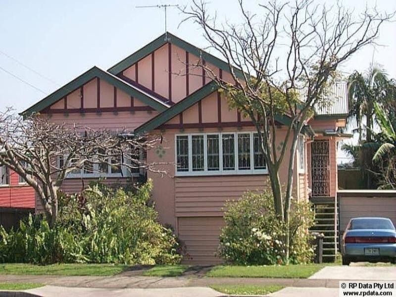 7 Adamson Street, Wooloowin QLD 4030