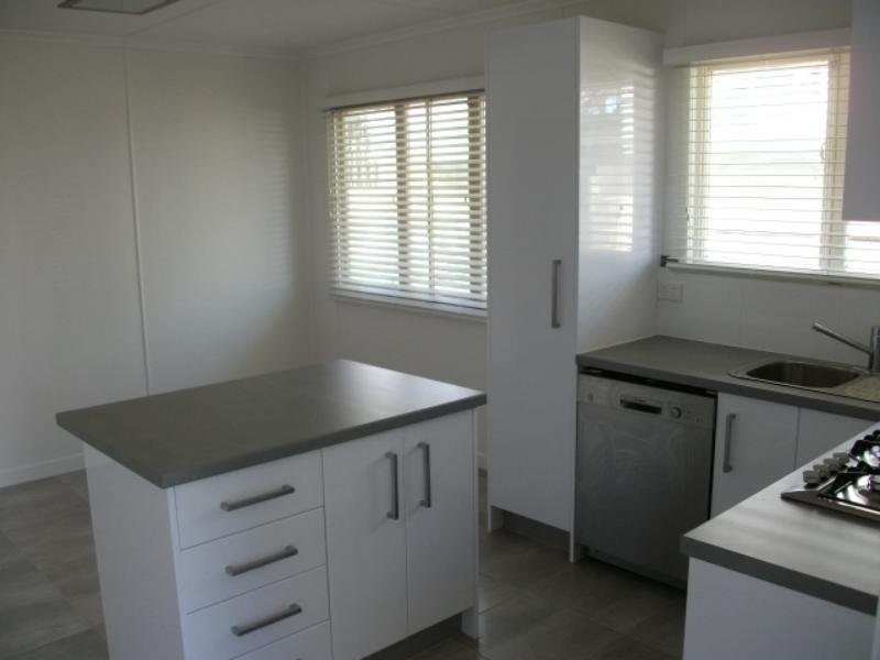 14 Normanton Street, Stafford Heights QLD 4053