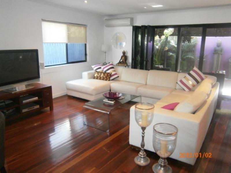 Rawlins Street, Kangaroo Point QLD 4169