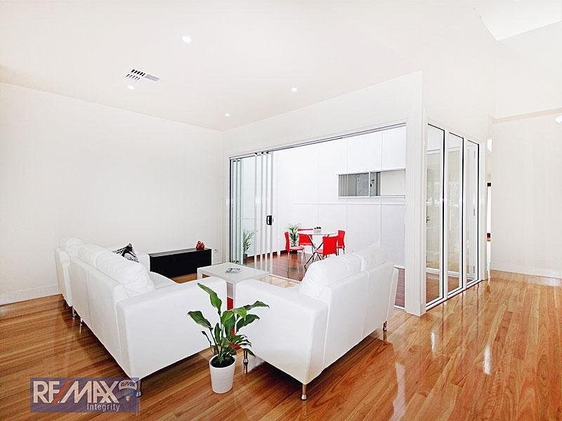 11 Alford Street, New Farm QLD 4005
