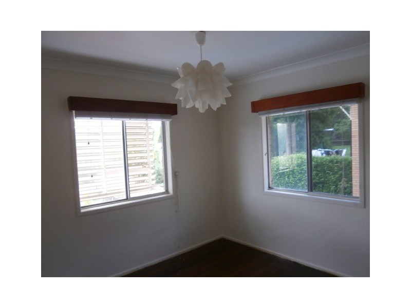 64 Maundrell Terrace, Chermside West QLD 4032