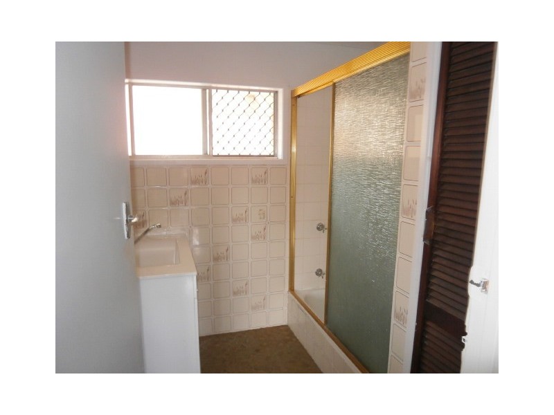 64 Maundrell Terrace, Chermside West QLD 4032