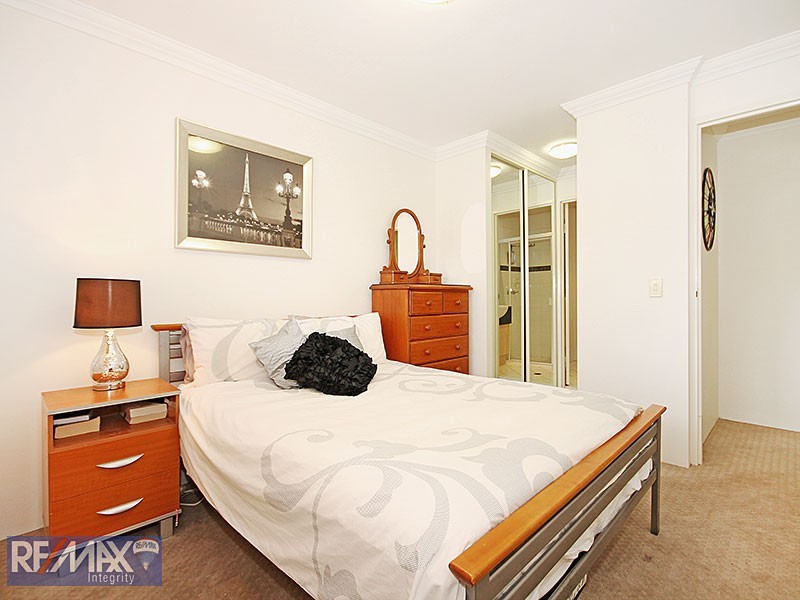 12/140 Commercial Road, Newstead QLD 4006