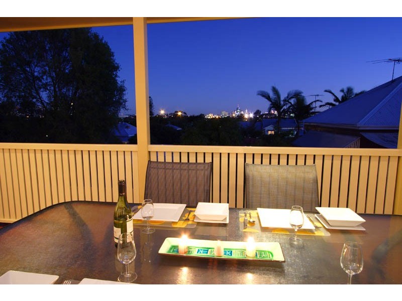 5 Marne Road, Albion QLD 4010