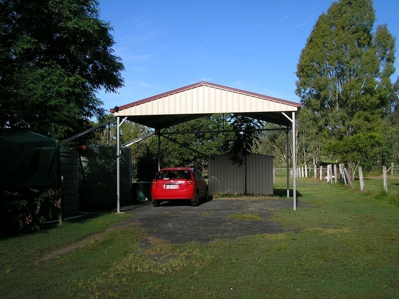 Kensington Grove QLD 4341