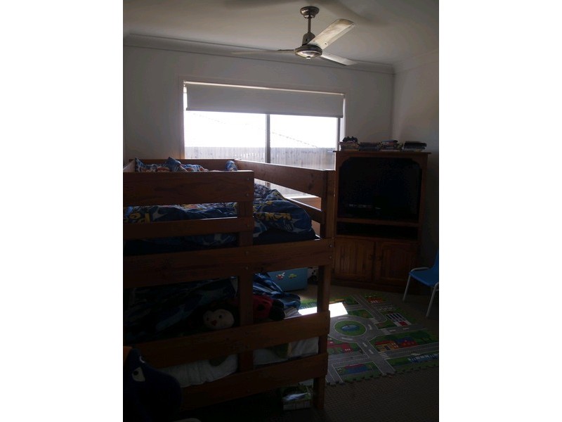 34 Peregrine Drive, Lowood QLD 4311