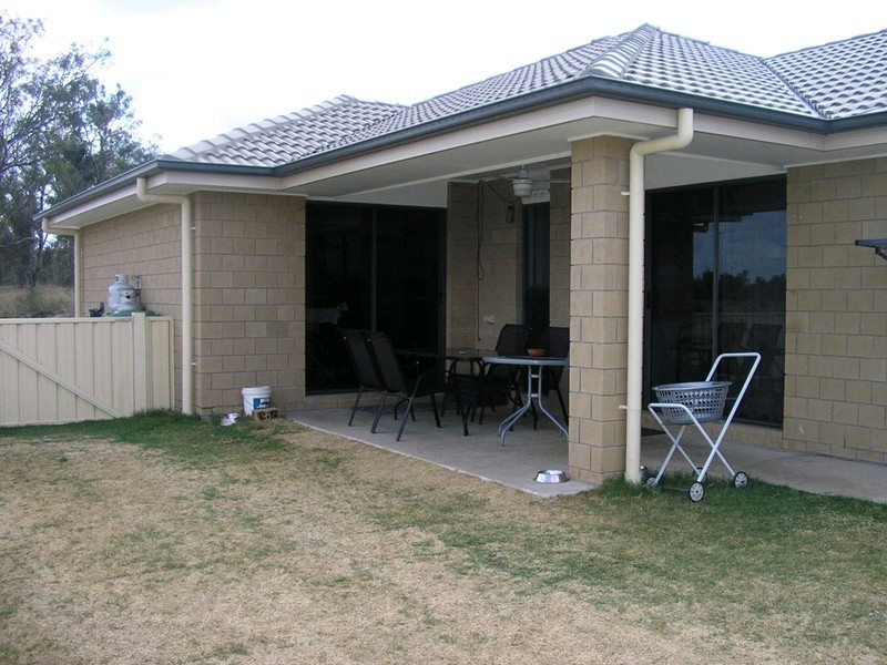 45 Macadamia Drive, Lowood QLD 4311