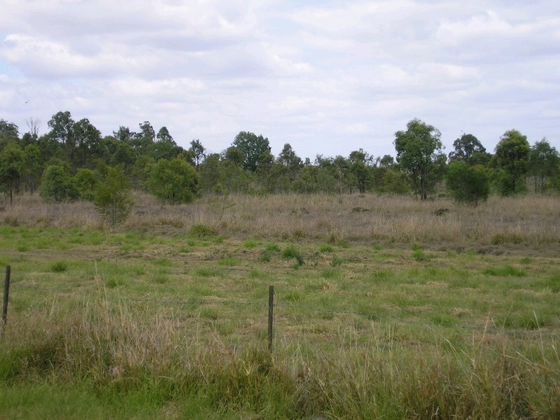 45 Macadamia Drive, Lowood QLD 4311