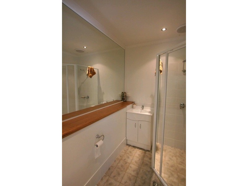 16 Lakeside Drive, Sapphire Beach NSW 2450