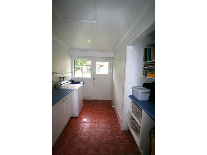 16 Lakeside Drive, Sapphire Beach NSW 2450