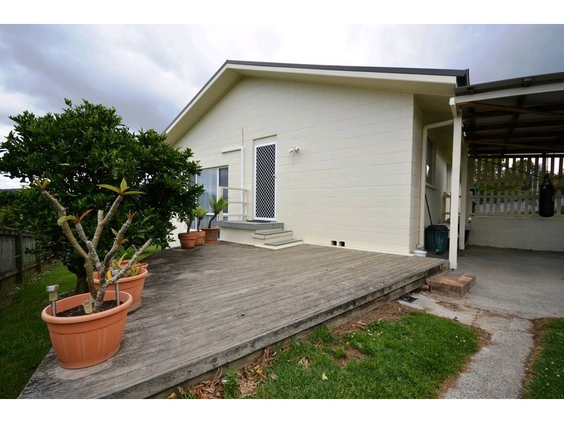 1 Lorne Street, Lowanna NSW 2450