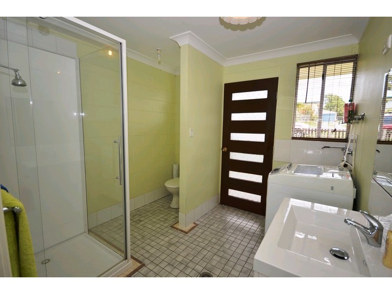 1 Lorne Street, Lowanna NSW 2450