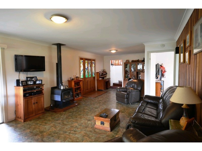 95 Pine Avenue, Ulong NSW 2450