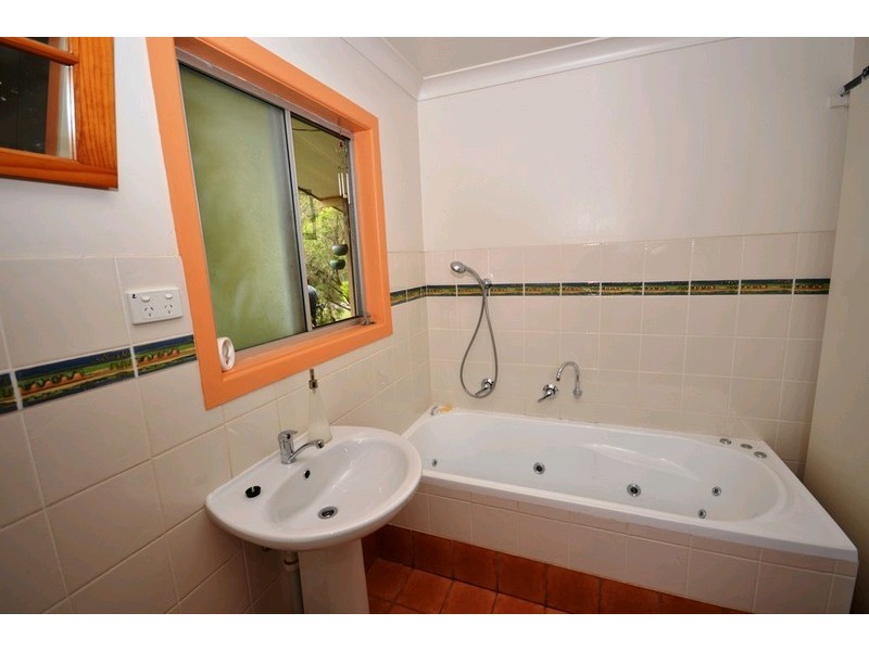 95 Pine Avenue, Ulong NSW 2450