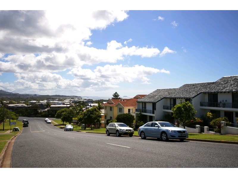 2/24 Camperdown Street, Coffs Harbour NSW 2450