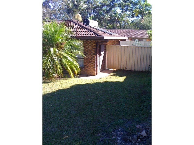 1 Willow Place, Sandy Beach NSW 2456