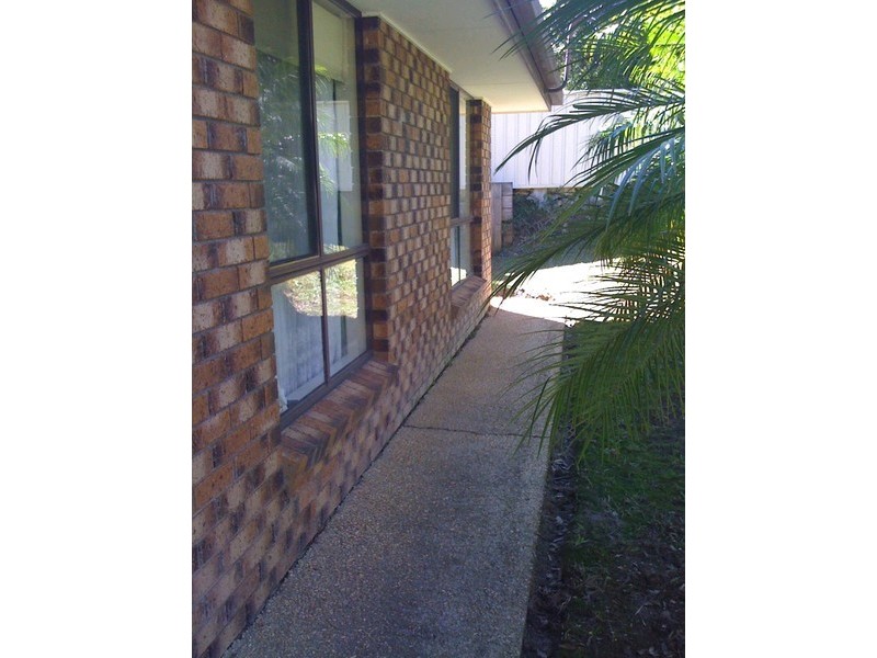 1 Willow Place, Sandy Beach NSW 2456