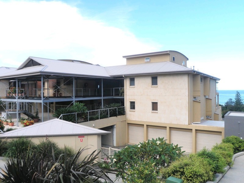 10/8-10 Camperdown Street, Coffs Harbour NSW 2450