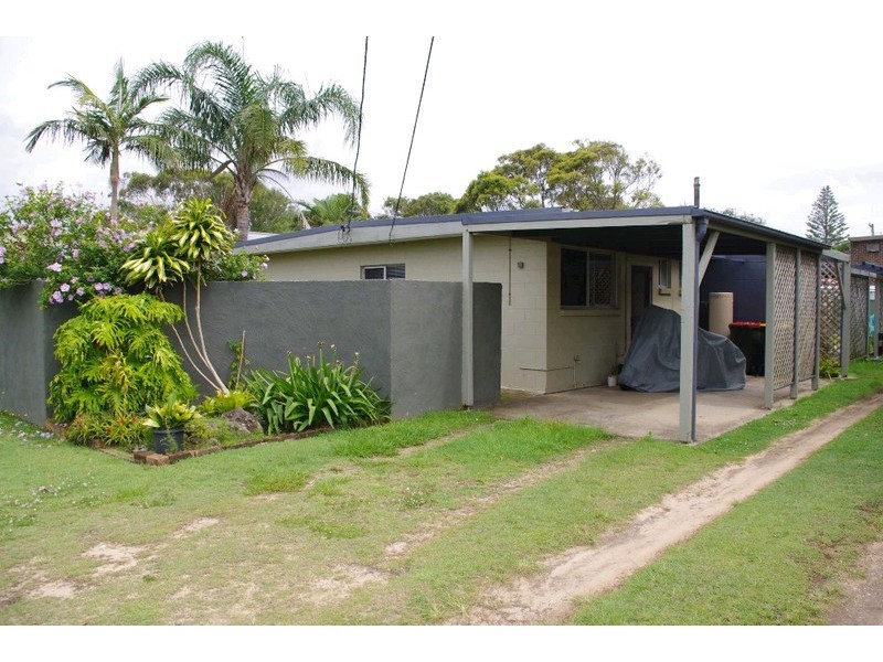 2/8 Grevillia Avenue, Mylestom NSW 2454