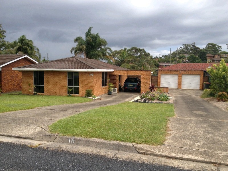 16 Taloumbi Road, Coffs Harbour NSW 2450