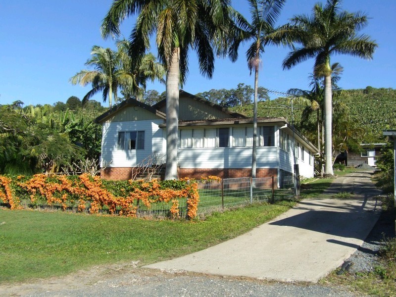 8 Wedds Road, Boambee NSW 2450