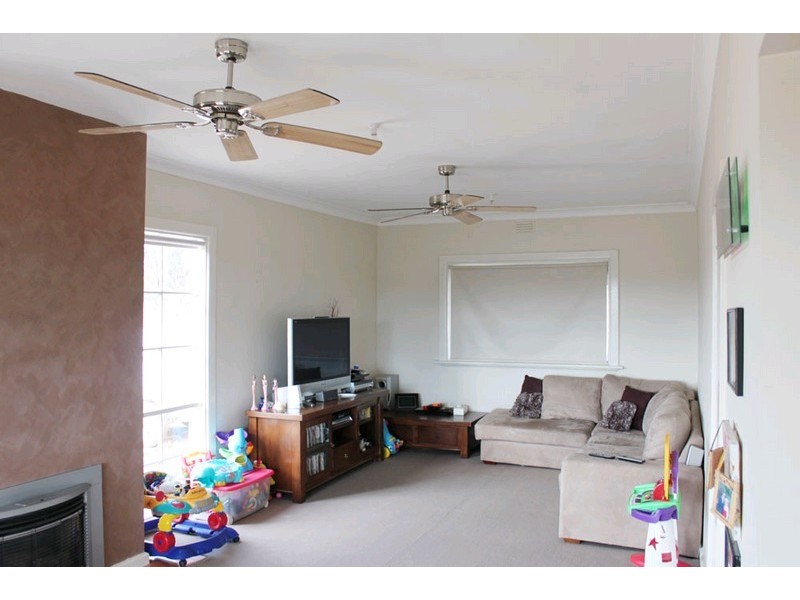 2283 Hoskinstown Road, Hoskinstown NSW 2621