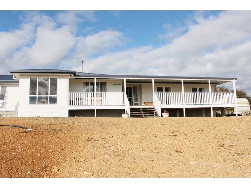 2283 Hoskinstown Road, Hoskinstown NSW 2621