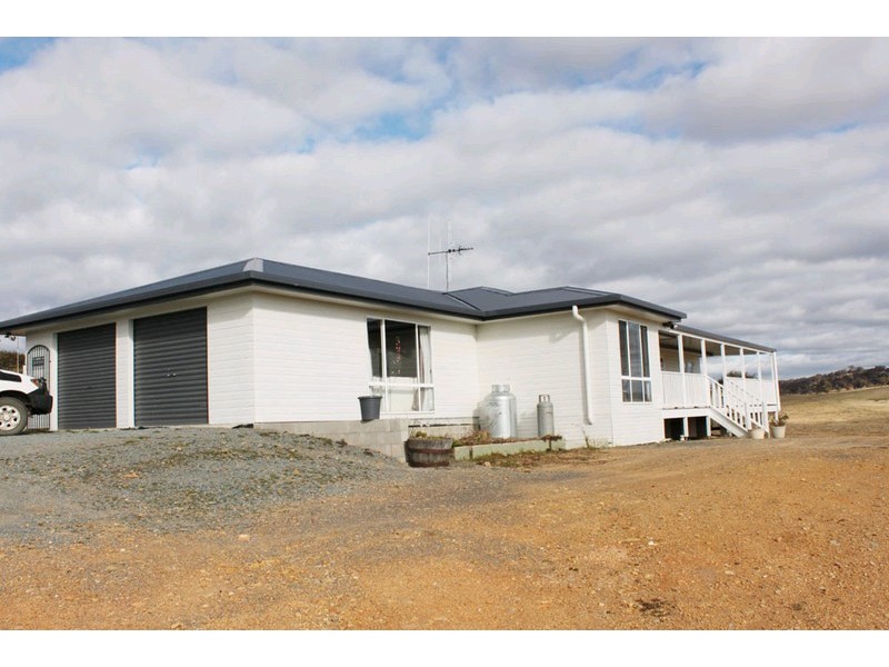 2283 Hoskinstown Road, Hoskinstown NSW 2621