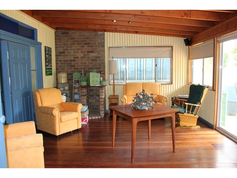 2753 Braidwood Road, Lake Bathurst NSW 2580