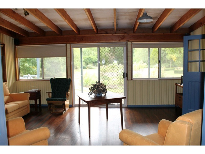2753 Braidwood Road, Lake Bathurst NSW 2580