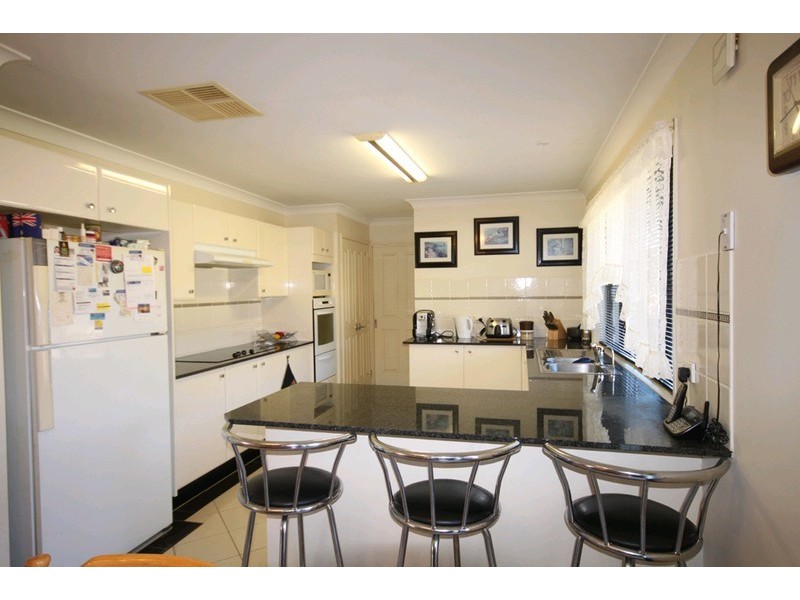 95 Carlton Drive, Bungendore NSW 2621
