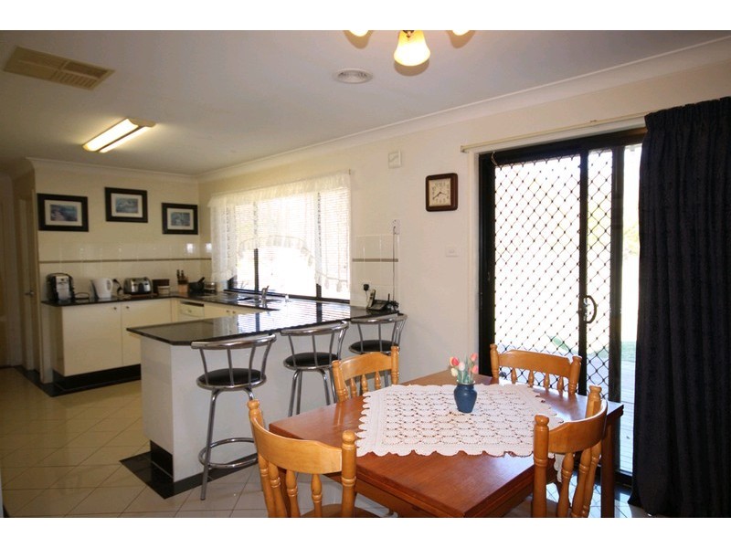 95 Carlton Drive, Bungendore NSW 2621