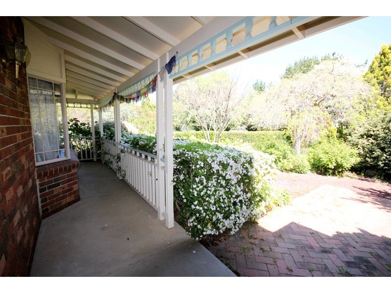 11 Elmslea Drive, Bungendore NSW 2621