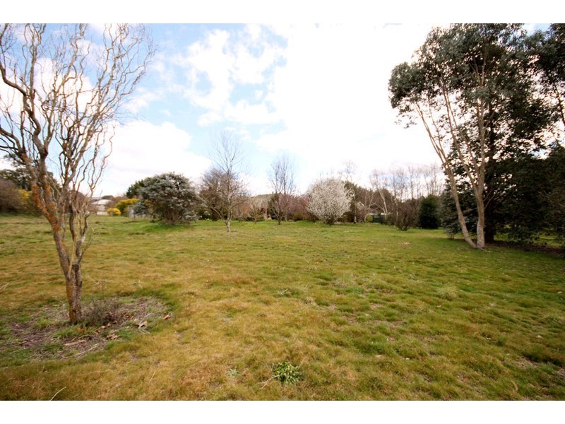 11 Elmslea Drive, Bungendore NSW 2621