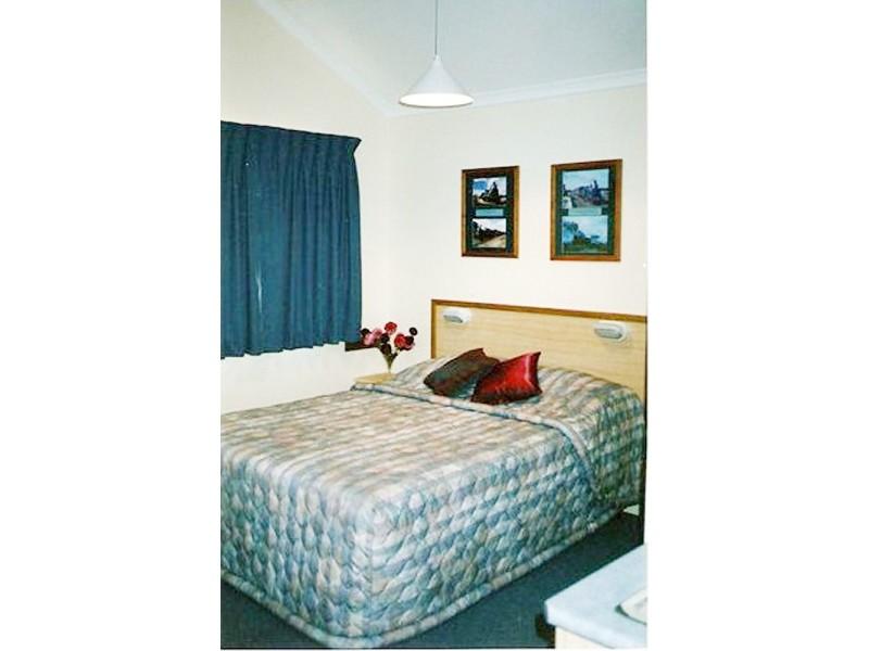 2753 Braidwood Road, Lake Bathurst NSW 2580