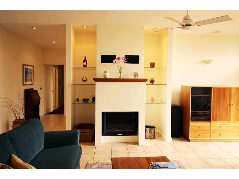 82 Valley View Lane, Wamboin NSW 2620