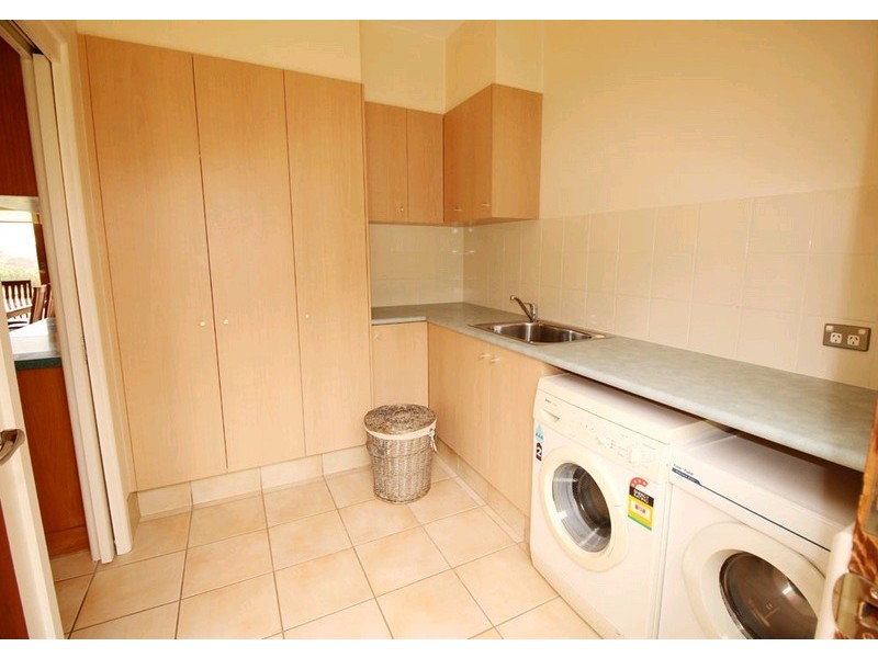 82 Valley View Lane, Wamboin NSW 2620