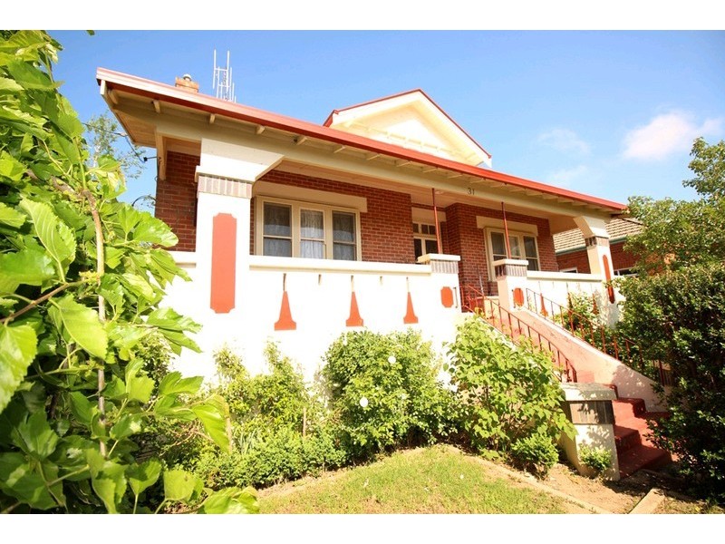 31 Shaw Street, Yass NSW 2582