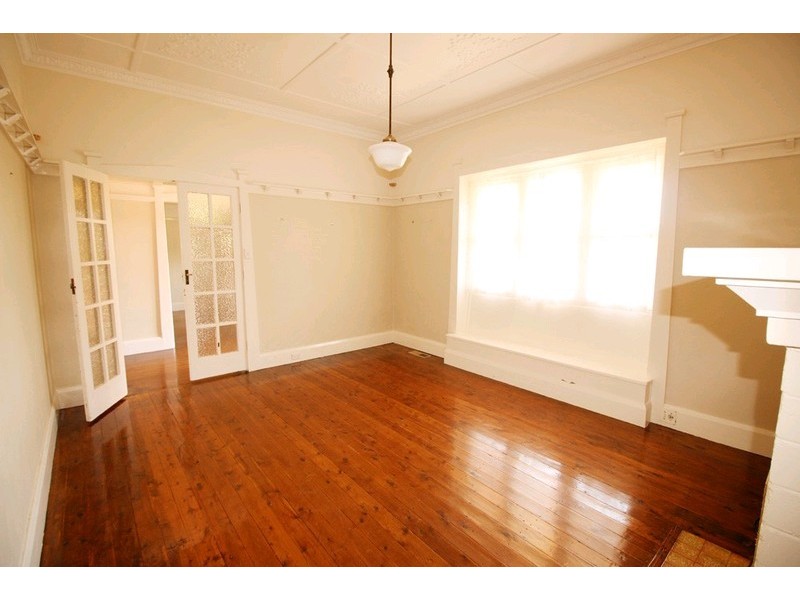 31 Shaw Street, Yass NSW 2582