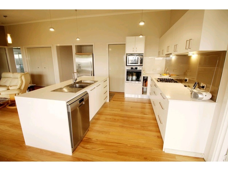 16 Forster Street, Bungendore NSW 2621