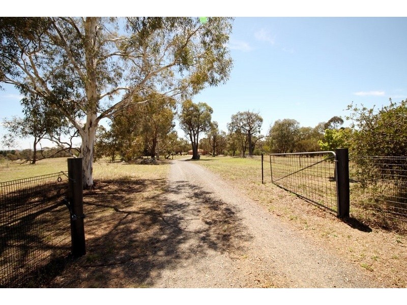 1 Euroka Avenue, Murrumbateman NSW 2582