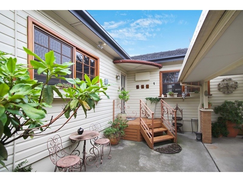 1 Hayes Street, Queanbeyan NSW 2620