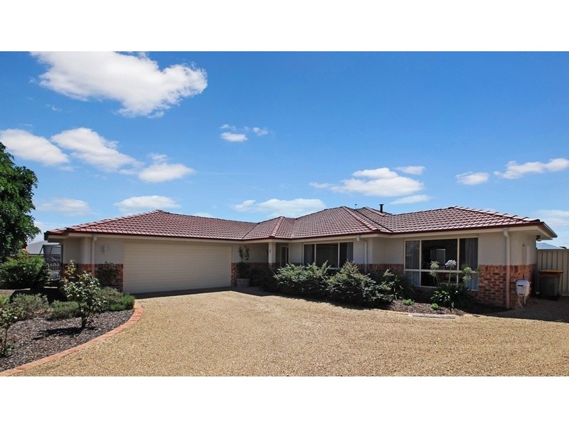 8 Shanahan Street, Bungendore NSW 2621