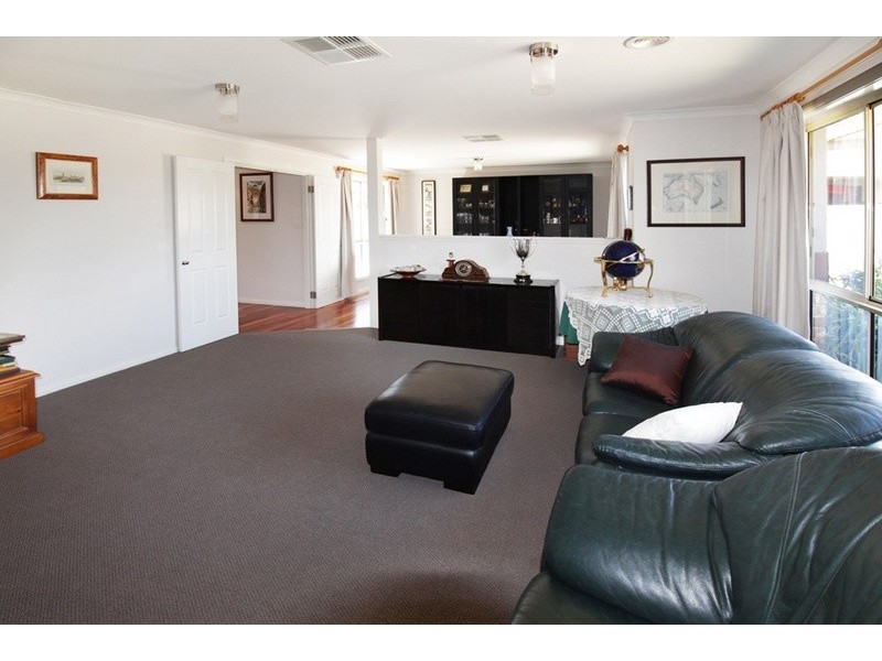 8 Shanahan Street, Bungendore NSW 2621