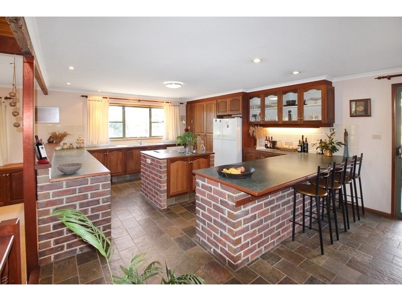 25 Snowgum Lane, Bywong NSW 2621