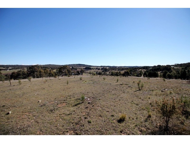 25 Snowgum Lane, Bywong NSW 2621