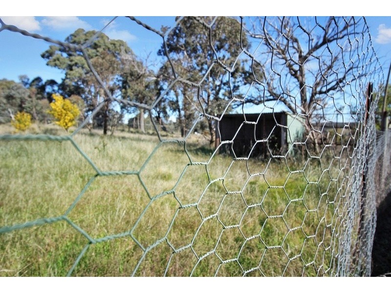 25 Snowgum Lane, Bywong NSW 2621