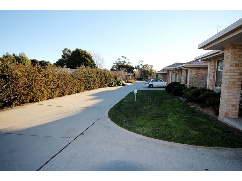 2/95 Ellendon Street, Bungendore NSW 2621